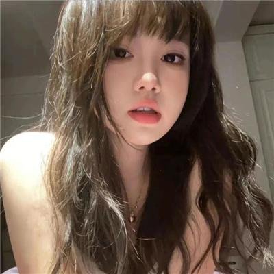 在凡妲的小房间里